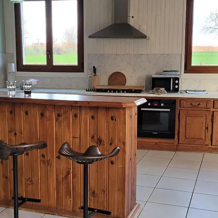 Holiday home Le Clos Des Chenes Rouges *